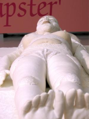 schone slaapster, doornroosje, sleeping beauty, slapen, slapende vrouw, slapende prinses