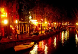 Wallen, Amsterdam, red light district Amsterdam, ouwehoeren, prostitutie, raamprostitutie, 