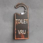 Poep en pies humor, lachen om stront, shit jokes, shit happens, shit humour