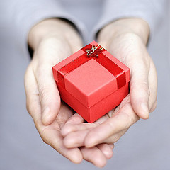 NEMEN EN GEVEN, TEGELTJESWIJSHEID, NEME IS MINSTENS ZO BELANGRIJK ALS GEVEN, GIVE AND TAKE