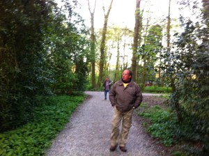 Tambour-maître, Band of Liberation, Leiden, oefenen in Het Leidse Hout, Tambour-maître stok