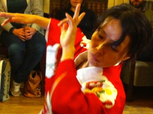 Japanse dans in kimono, traditioneel