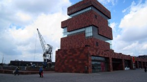 MAS, Museum aan de Stroom, Antwerpen, alternatief terrasje naast het MAS