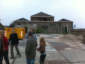 hijskraan,havens van Amsterdam, havensafari, nacht, schip, lichtjes in de nacht , munitie eiland