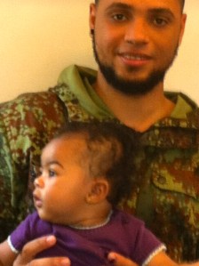 baby, klein meisje, mannen uit Dominikaanse republiekmet baby