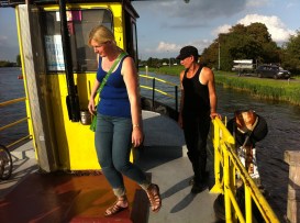 veerpont,veertje Zijldijk, Warmond, knappe man