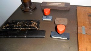 HUIS VAN ZESSEN, WEST-KINDERDIJK 89 , ALBLASSERDAM, MUSEUMWONING EN rijksmonument,architect van Eesteren, kleurenschema Theo van Doesburg , stempel van van Eesteren