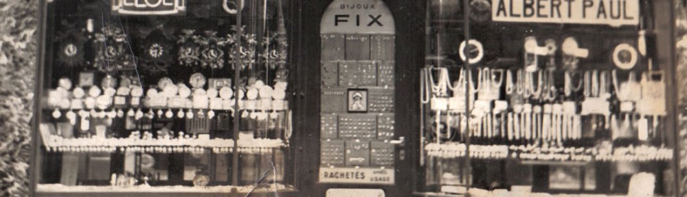 ouderwetse juwelier, etalage, zilver en goud