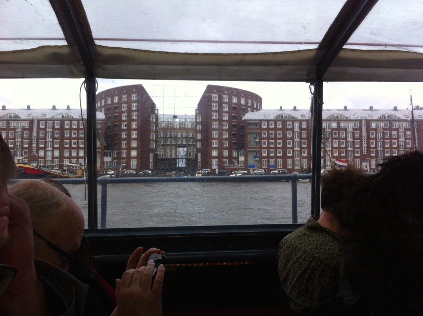boottocht over het IJ, Speeddaten op het IJ, feestelijke boottocht, Architectuurtours Amsterdam