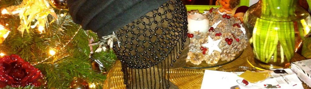 hoedje, speciaal hoofddeksel, kerst met hoedje, hoed,